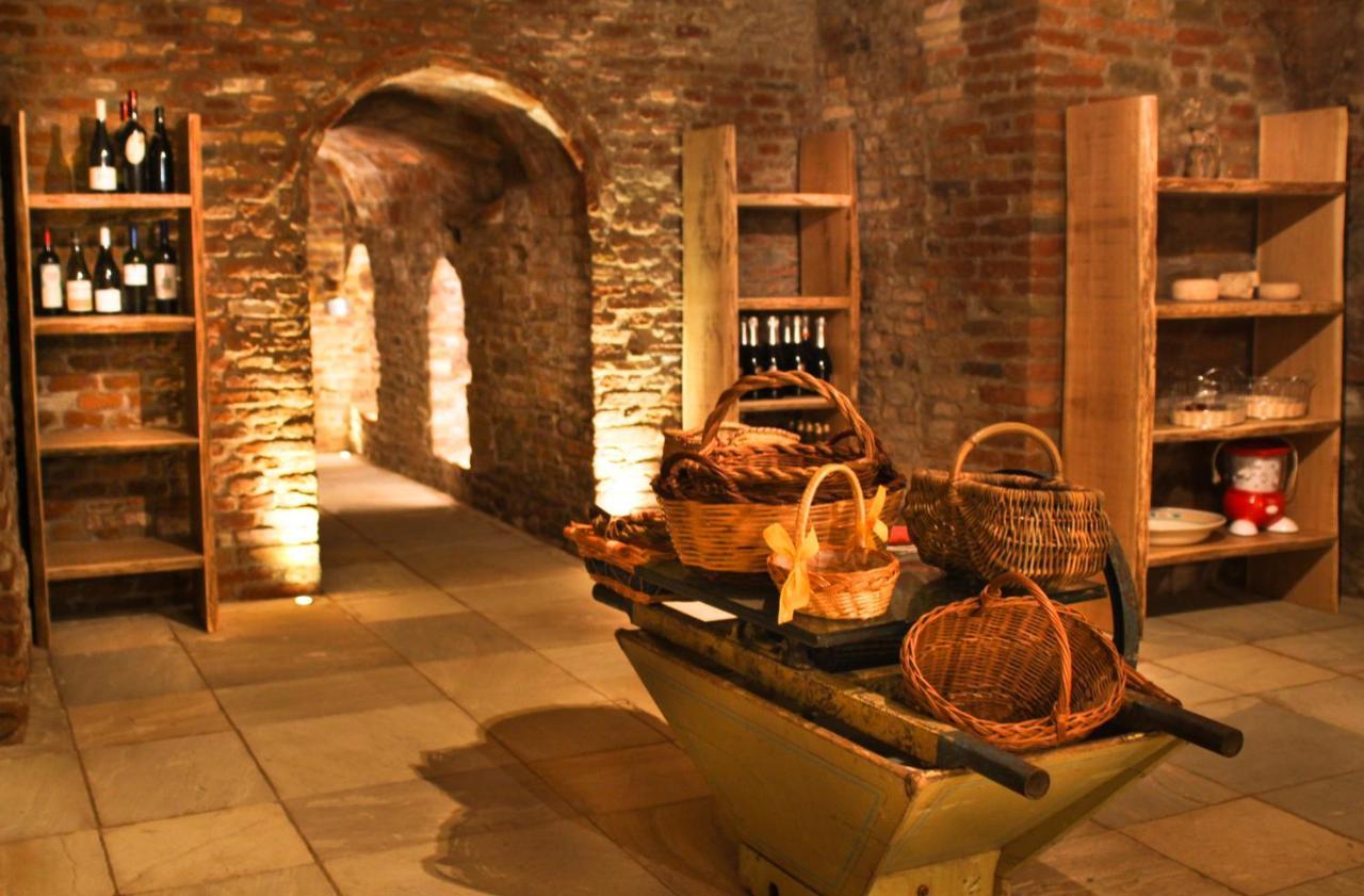 Agriturismo Pozzuolo Serrungarina Exteriör bild